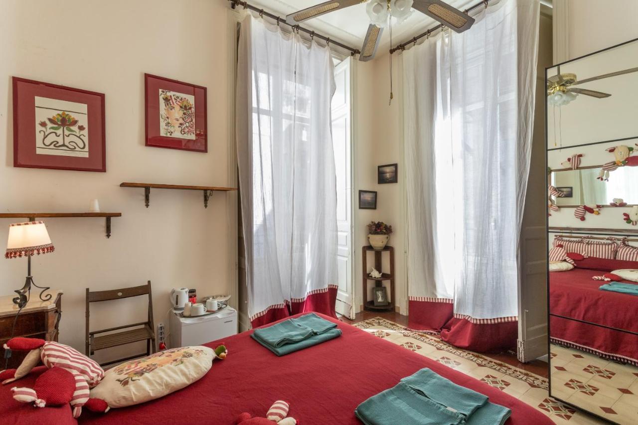 Zefiro Rooms カターニア エクステリア 写真